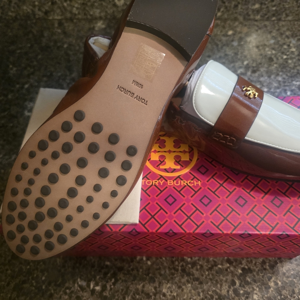 Women's Two-Tone Brown and White Leather Loafers - Picture 4 of 4